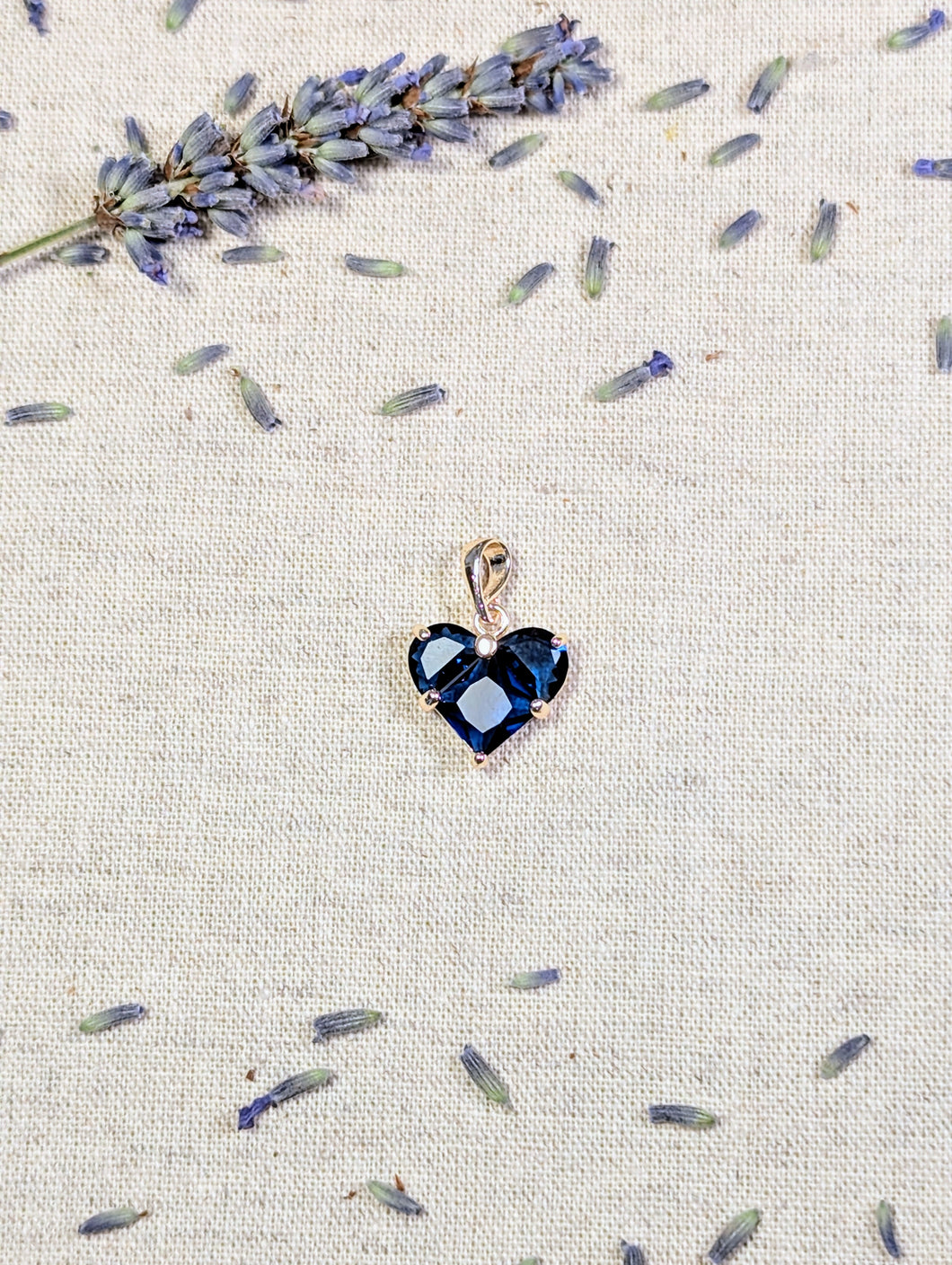 Breloque Coeur bleu foncé