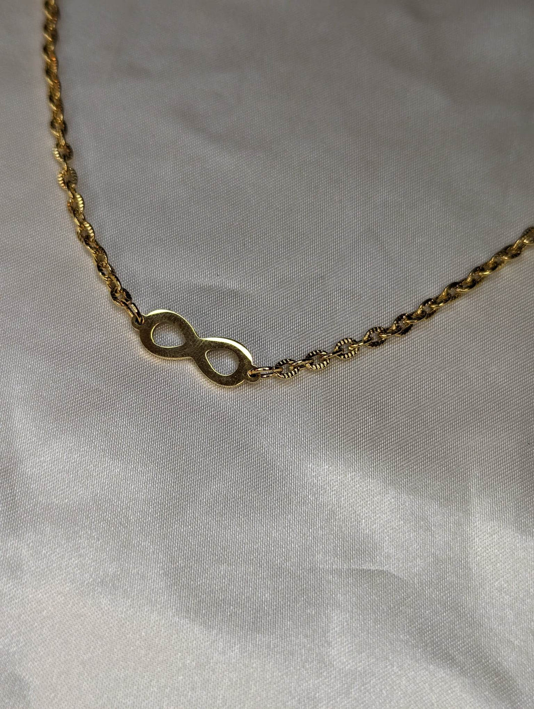 Collier Infini